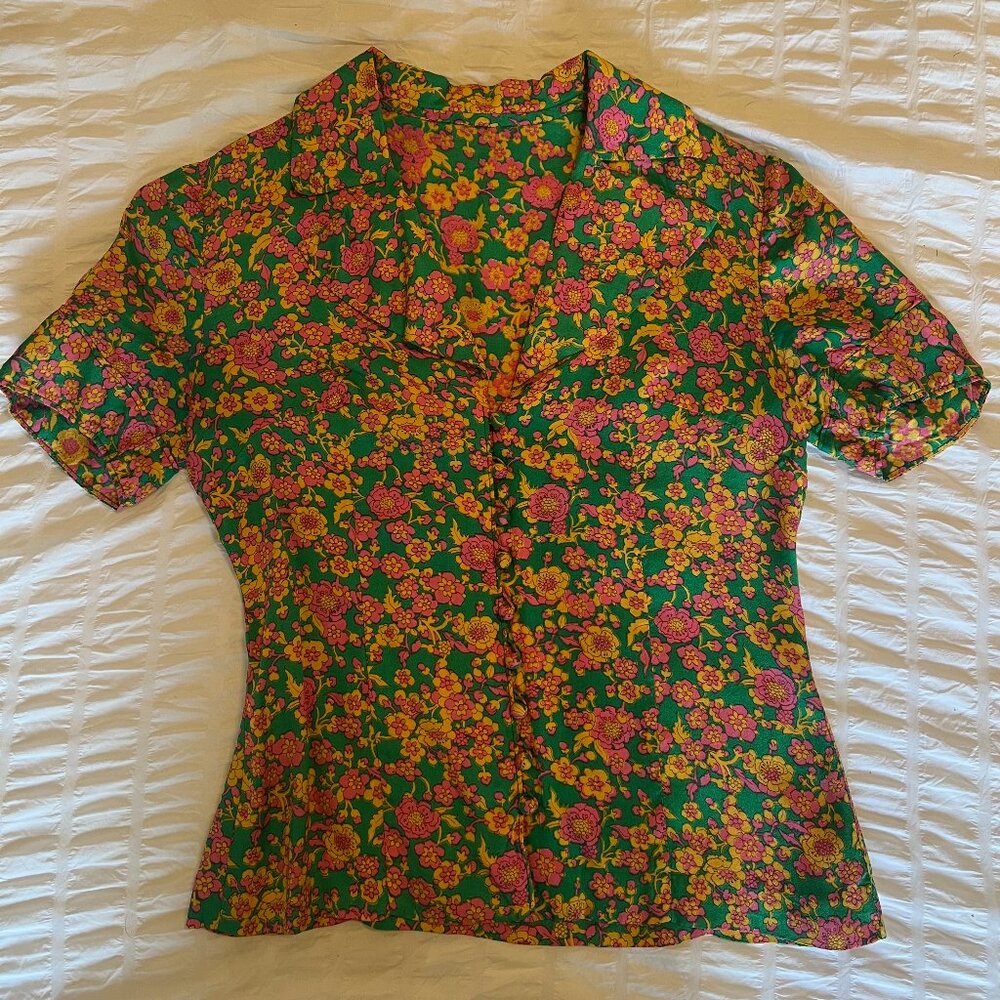 Colorful Vintage 70's Silk Floral Button-Up Blouse